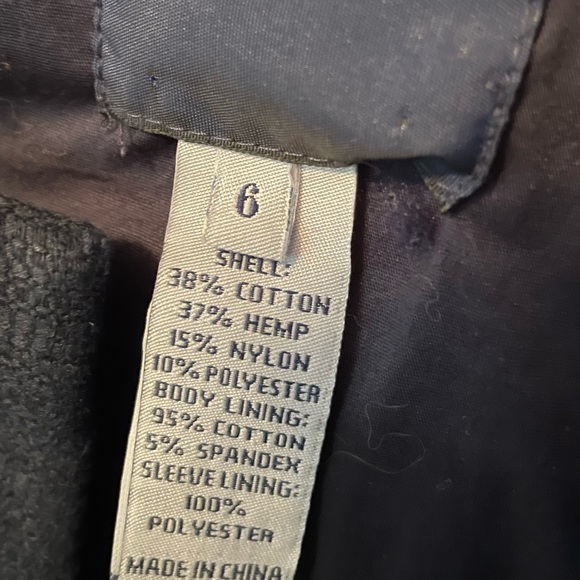 Short navy jacket - J Crew - size 6 - Picture 3 of 7